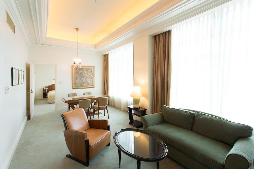 Hotel The Manhattan Chiba Exterior photo